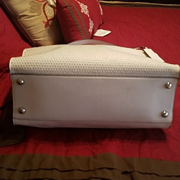 Mk  large Hamliton studded  handbag - Picture 6 of 8